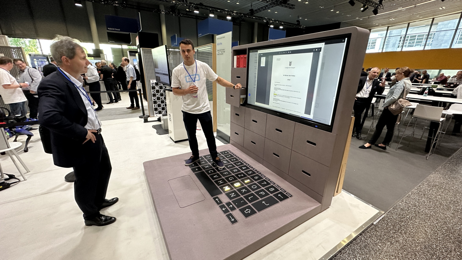 Trade show showcase